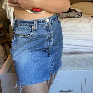 LEVIS DENIM SKIRT